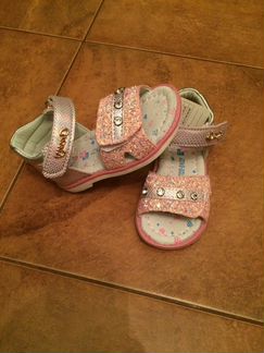 Новые сандалики