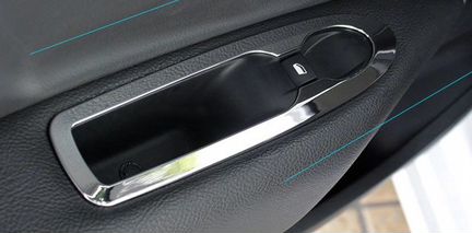 Накладки на кнопки в дверях Citroen C4