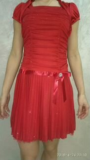 Продам новое нарядное платье