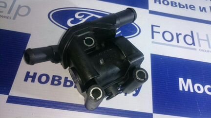 Корпус термостата (Пластик) Ford Focus 1 1.8Б