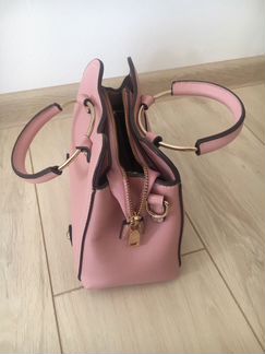 Женская сумочка