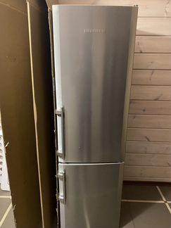 Холодильник Liebherr CNes 40030
