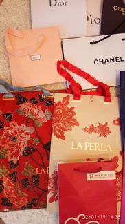 Подарочные пакеты