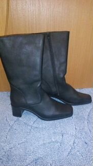 Кожаные сапоги