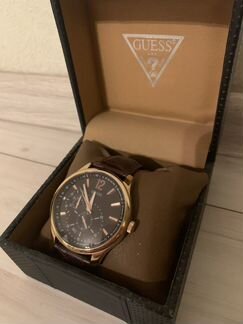 Часы Guess