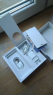 Смартфон Tp-link Neffos X1 почти новый