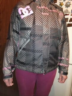 Куртка сноубордическая