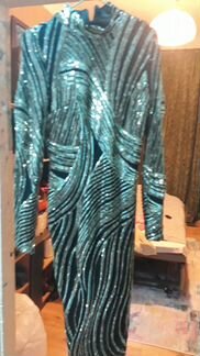 Платье вечернее