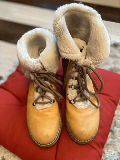 Коричневые меховые полусапожки