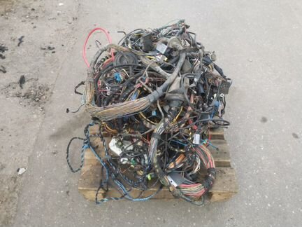 Электропроводка салона Bmw 735I E38 M62B35 1999