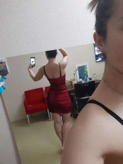 Нарядное женское платье 44