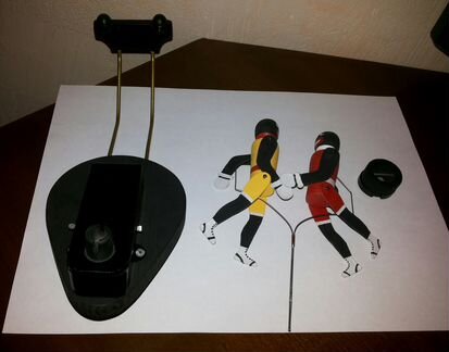 Граммофонная игрушка Boxing Puppets