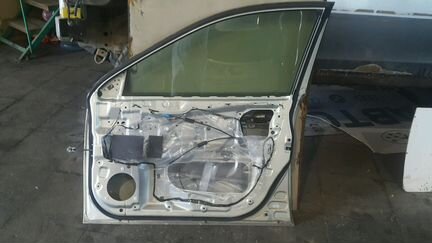 Дверь правая передняя subaru outback br9 b14