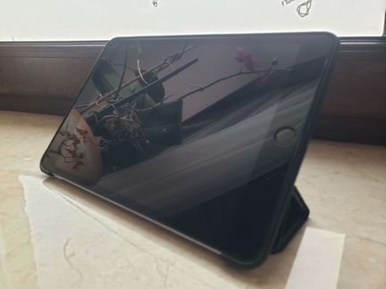 iPad mini 3 Cellural 64гб Space Gray + в подарок i