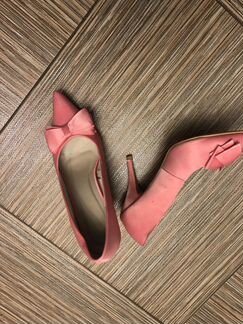 Туфли - лодочки шелковые 40 разм