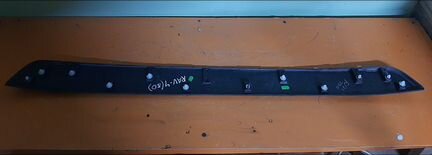 Накладка крышки багажника Toyota Rav4 XA50