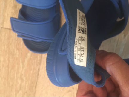 Сандалии Adidas