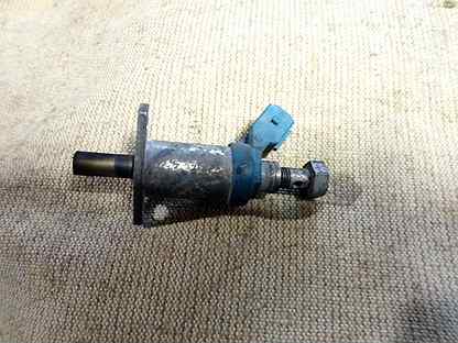 035 121 171 c. 906 171. 906 171. Фольксваген джетта 1985. Распылитель камаз евро 3 бош.