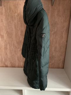 Пуховик Guess