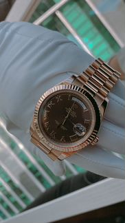 Часы Rolex Day-Date II 218235