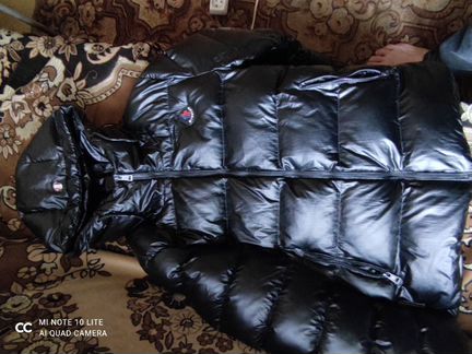 Фирменая куртка moncler