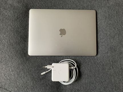 Macbook Pro 13” 2017 256GB без Touch Bar