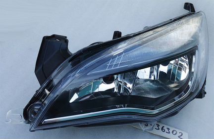 Opel Astra J фара новая 2012-2015