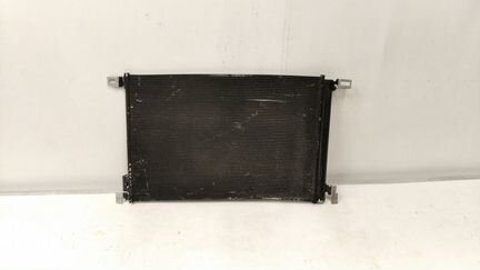 Радиатор кондиционера VW Touareg 3