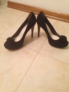 Замшевые туфли 