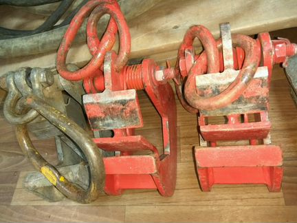 Захват крановой для опалубки