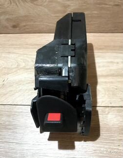 Задняя защелка сиденья левая Мерседес ML164 C203