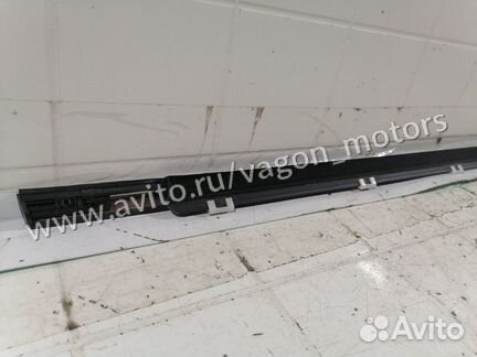 Бархотка двери передняя левая Kia Ceed 2 5D