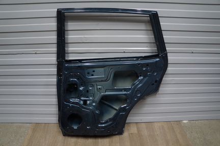 Дверь задняя правая Nissan X-Trail