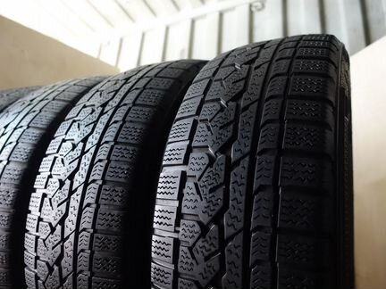 235 65 17 Kumho I Zen RV KC15 108LN