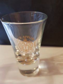 Новый набор стаканы и рюмки