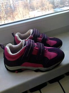 Кроссовки Лесси