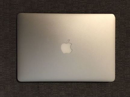 Apple Macbook Air (mid-2013, i5/4/128, новая акб)
