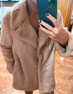 Шуба чебурашка C&A