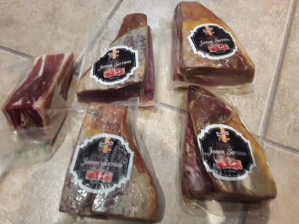 Хамон (прошутто тоже в наличии)