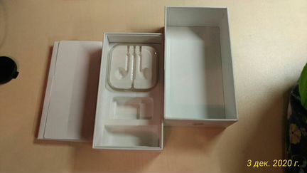 Коробка от iPhone 5