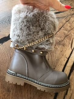 Новые зимние ботинки для девочки