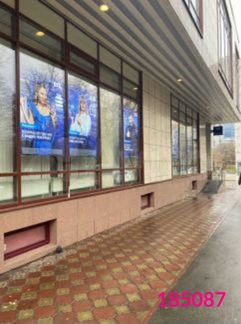 Сдам торговое помещение, 300 м²