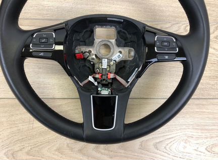 Руль Vw Touareg 7P 2010 - 2018