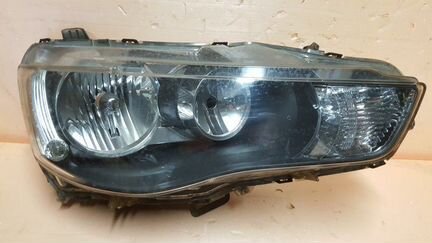 Фара правая Mitsubishi Outlander Xl 10-11