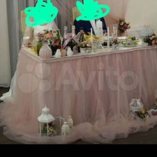 Юбки на стол молодожён