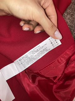 Красный жилет zara