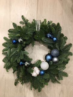Венок новогодний Нобилис 2