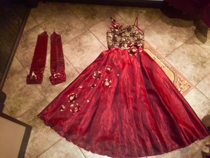 Идеальное платье на выпускной 140-146 см