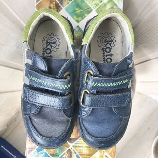 Кроссовки. Размер 27