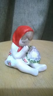 Статуэтка СССР Девочка с подсолнухом